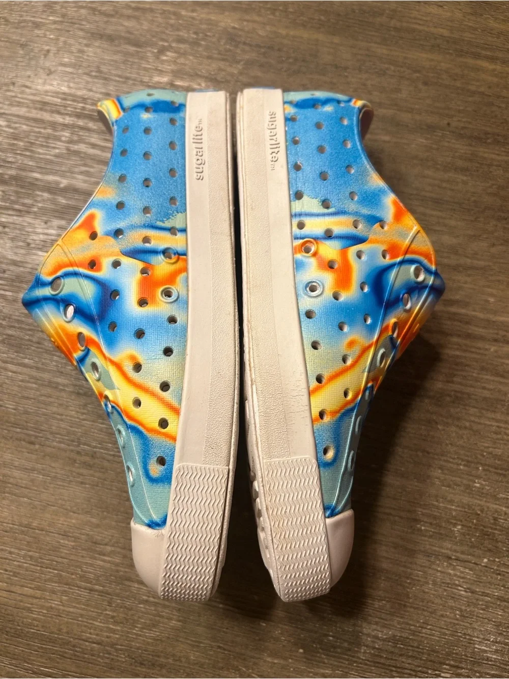 Native Jefferson colorful tie dye waterproof slip on sneaker sandals kids, Sz.J1